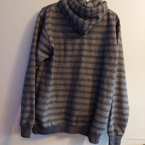 LA sweater - Picture 6 of 9